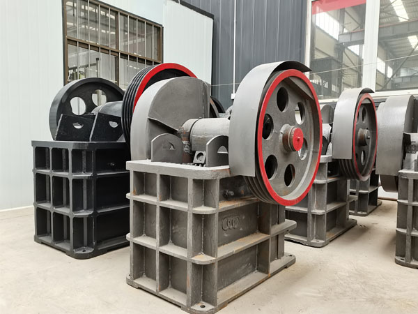 Jaw crusher pe 250x400 cost, kenya jaw stone crusher pe, small mini rock  crusher in Zhengzhou, Henan, China